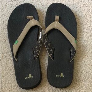 Women’s Sanuk Flip Flops